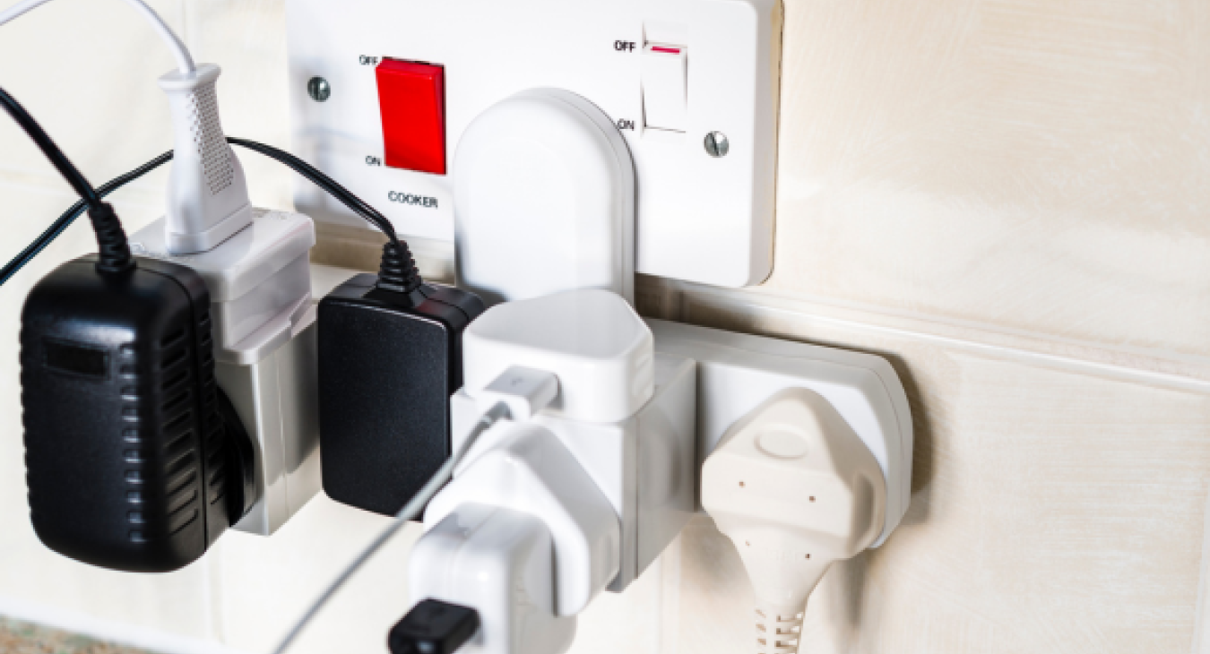 ding Sockets: Stay Safe with These Essential Tips - A.M. Electrics Devon